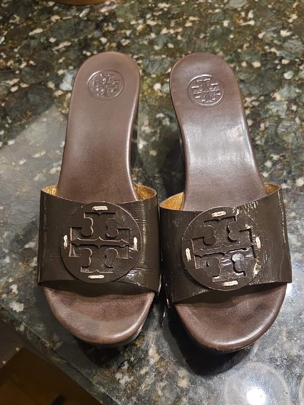 Tory Burch Brown Patent Leather PlatformSlide Sandals